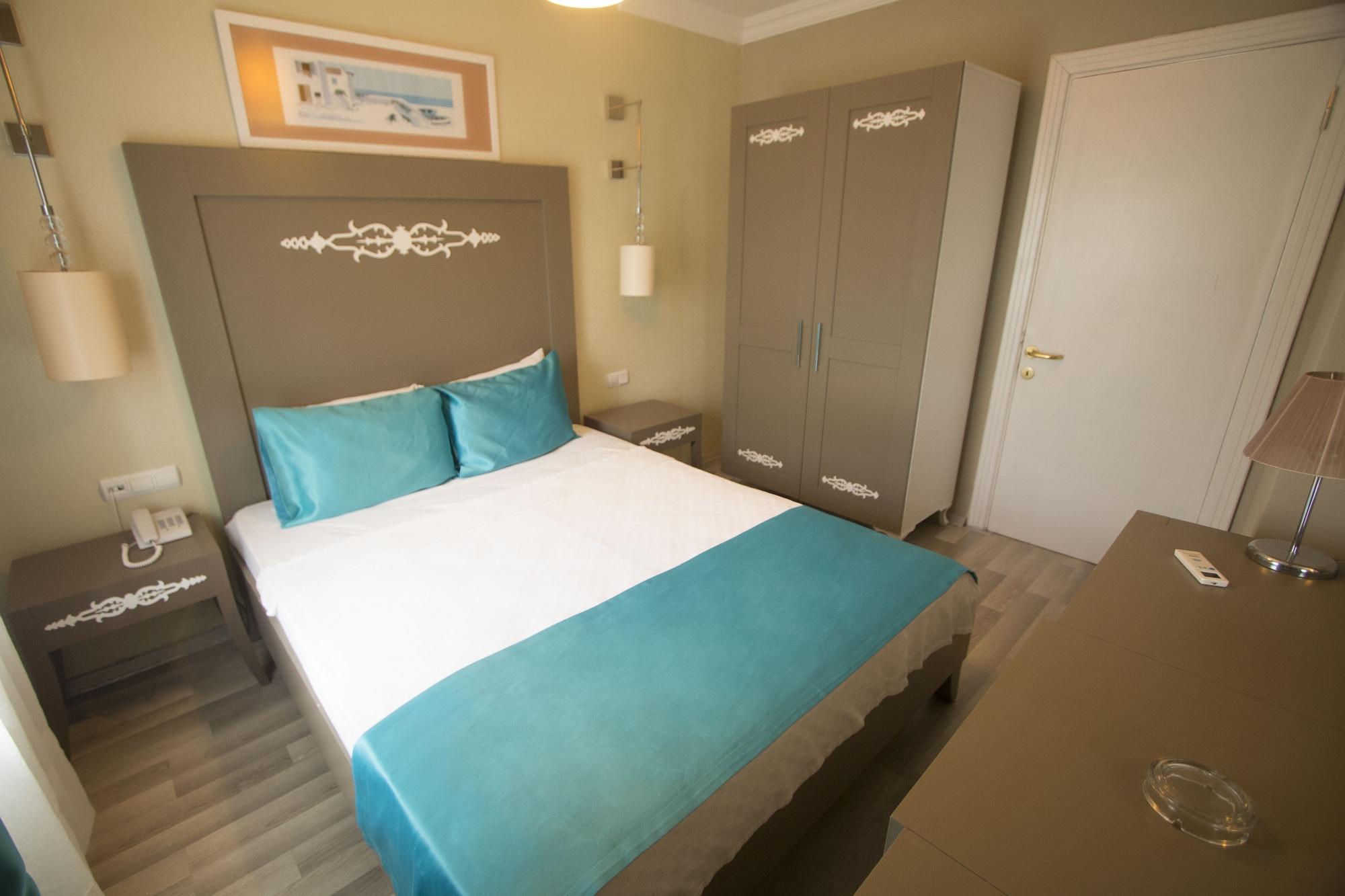 Sky Nova Hotel & Suites ボドルム エクステリア 写真