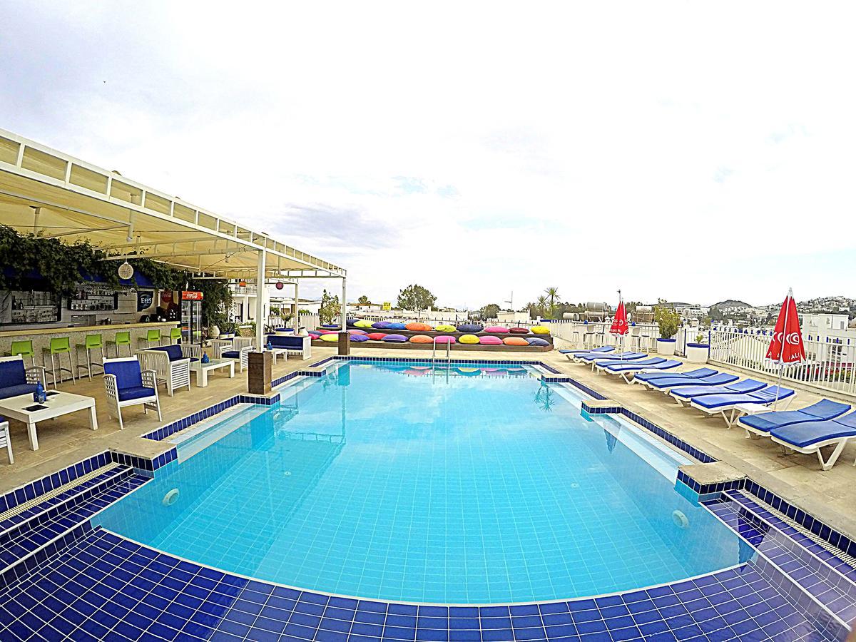 Sky Nova Hotel & Suites ボドルム エクステリア 写真